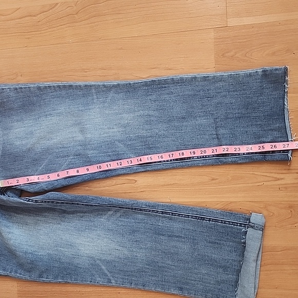 Democracy Ab Technology Straight Leg Jeans With Raw Hem New With Tags - Picture 6 of 16